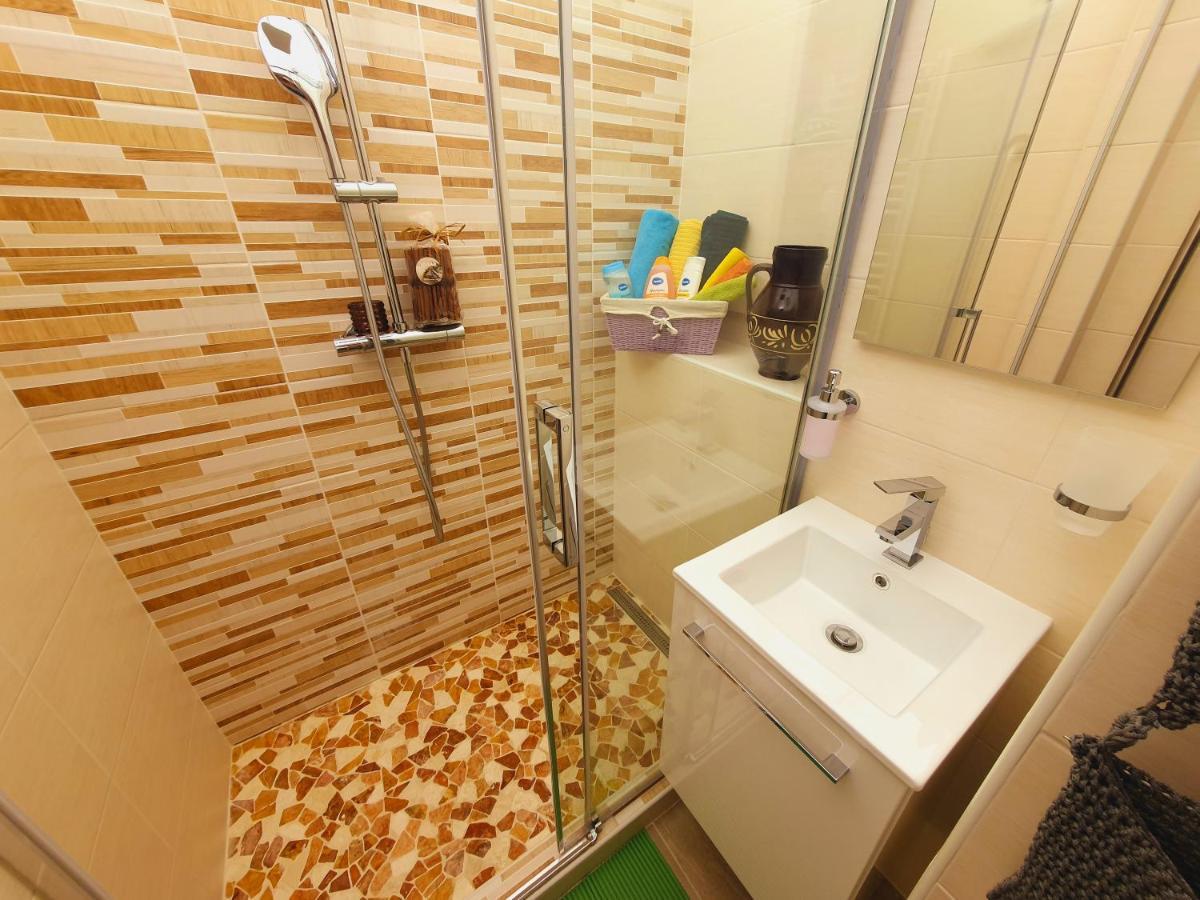 Apartment In The Center Of 프라하 외부 사진